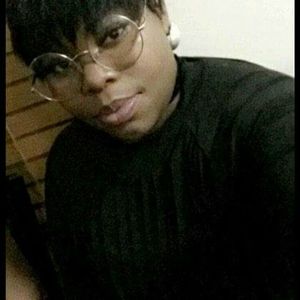 Meet your Posher, Devon